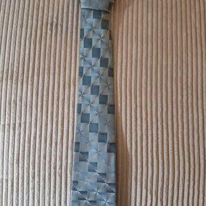Geometric Blue Patterned Tie